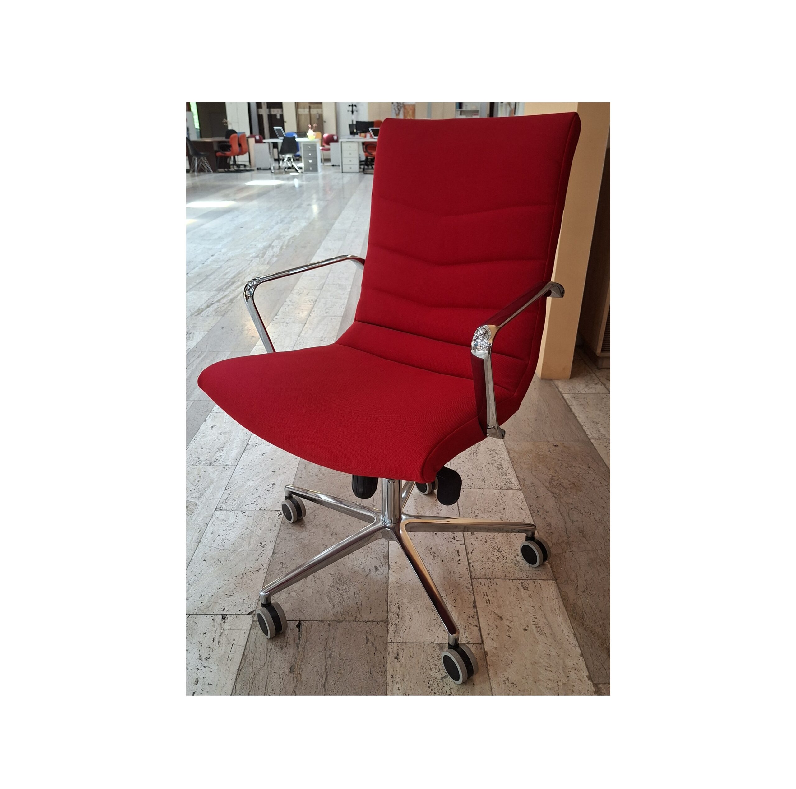 Scaun birou 7650 SHINY vis 012